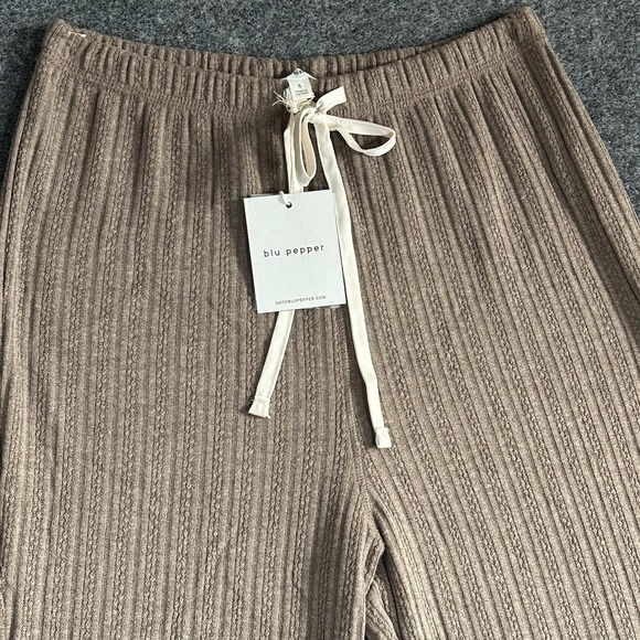 NWT* Blu Pepper Anthropologie Jogger Sweater Pants Womens Small Beige Soft Comfy - Picture 2 of 9